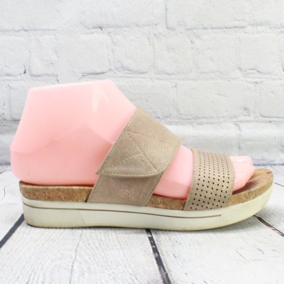 Adrienne Vittadini Shoes - Adrienne Vittadini Calais Two Band Tan Leather Comfortable Slide Sandals 5.5 M